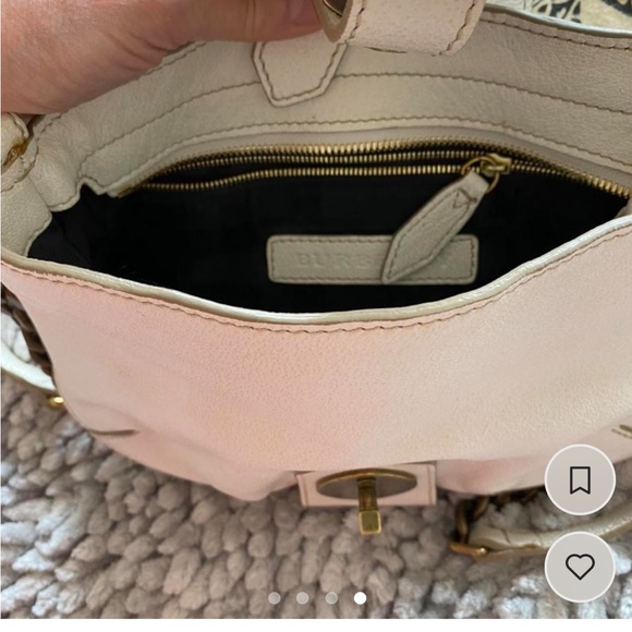 GENUINE Burberry white buckle chain bag with dust bag - Picture 4 of 4
